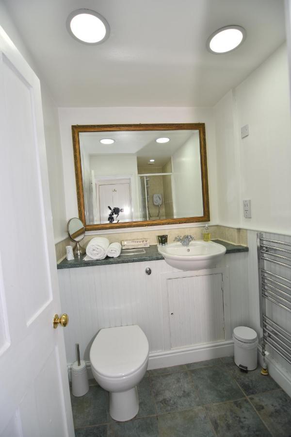 The Abbey Hotel & Apartments Bury St. Edmunds エクステリア 写真