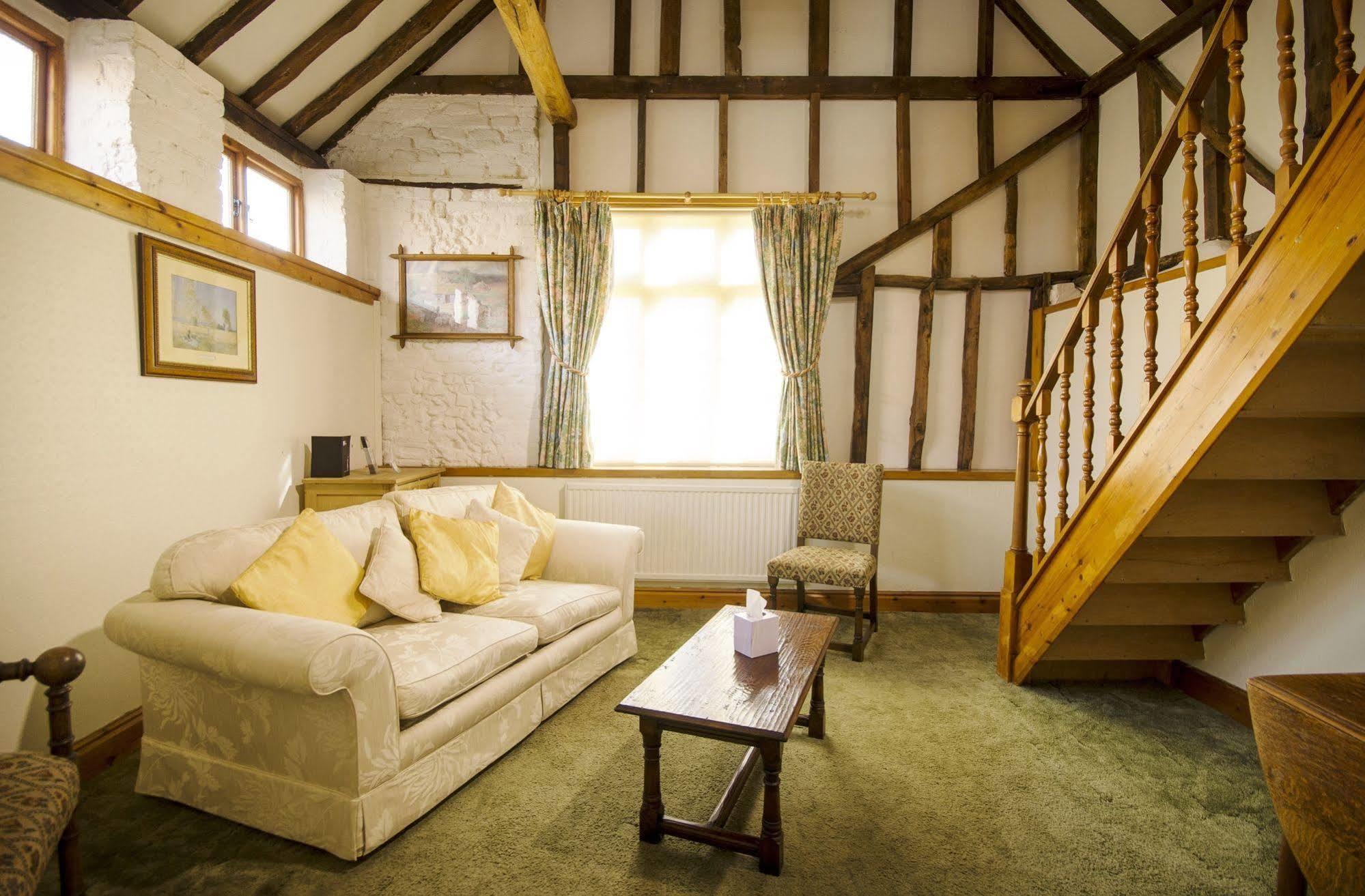 The Abbey Hotel & Apartments Bury St. Edmunds エクステリア 写真